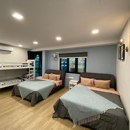 Oneriimba Private Pool & Garden Residence ジョホールバル エクステリア 写真
