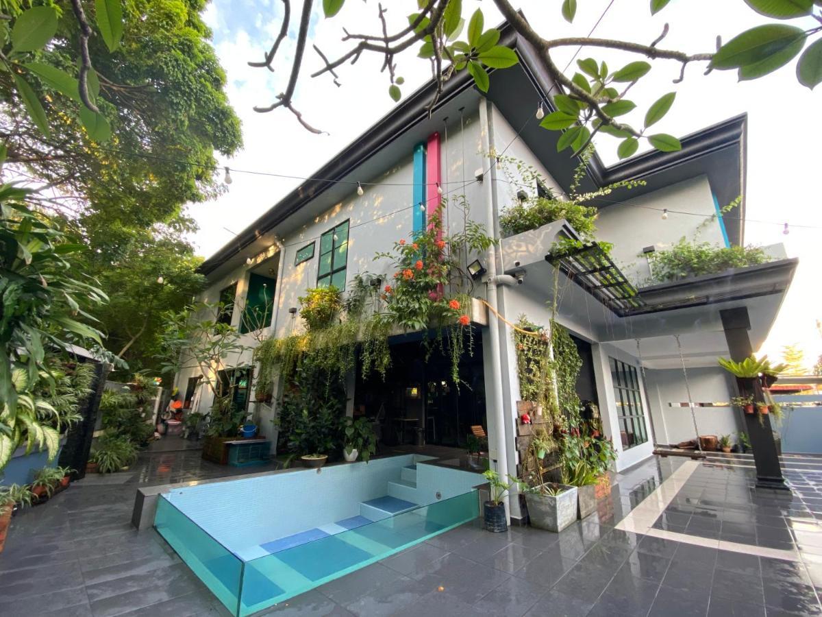 Oneriimba Private Pool & Garden Residence ジョホールバル エクステリア 写真