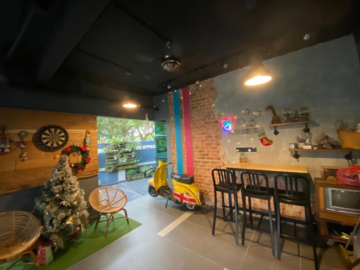 Oneriimba Private Pool & Garden Residence ジョホールバル エクステリア 写真