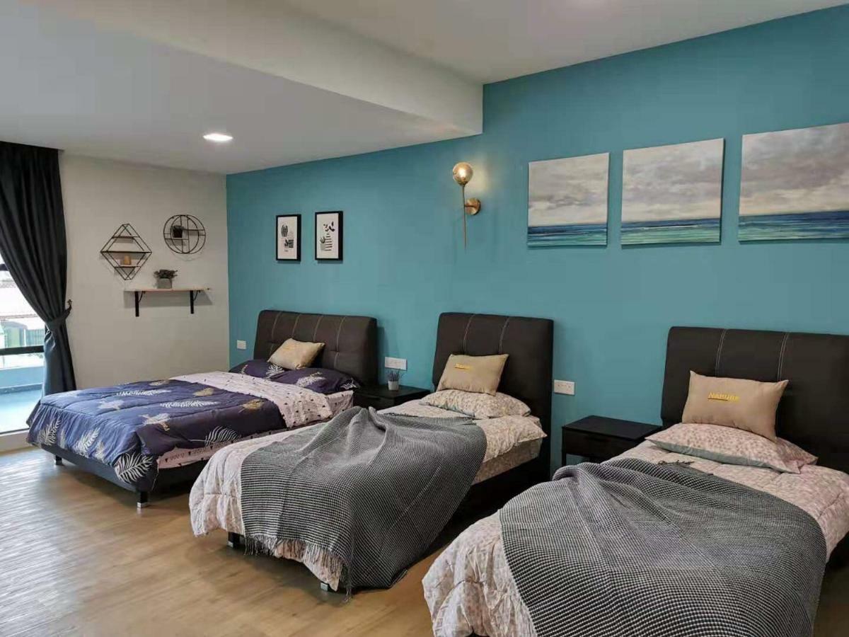 Oneriimba Private Pool & Garden Residence ジョホールバル エクステリア 写真